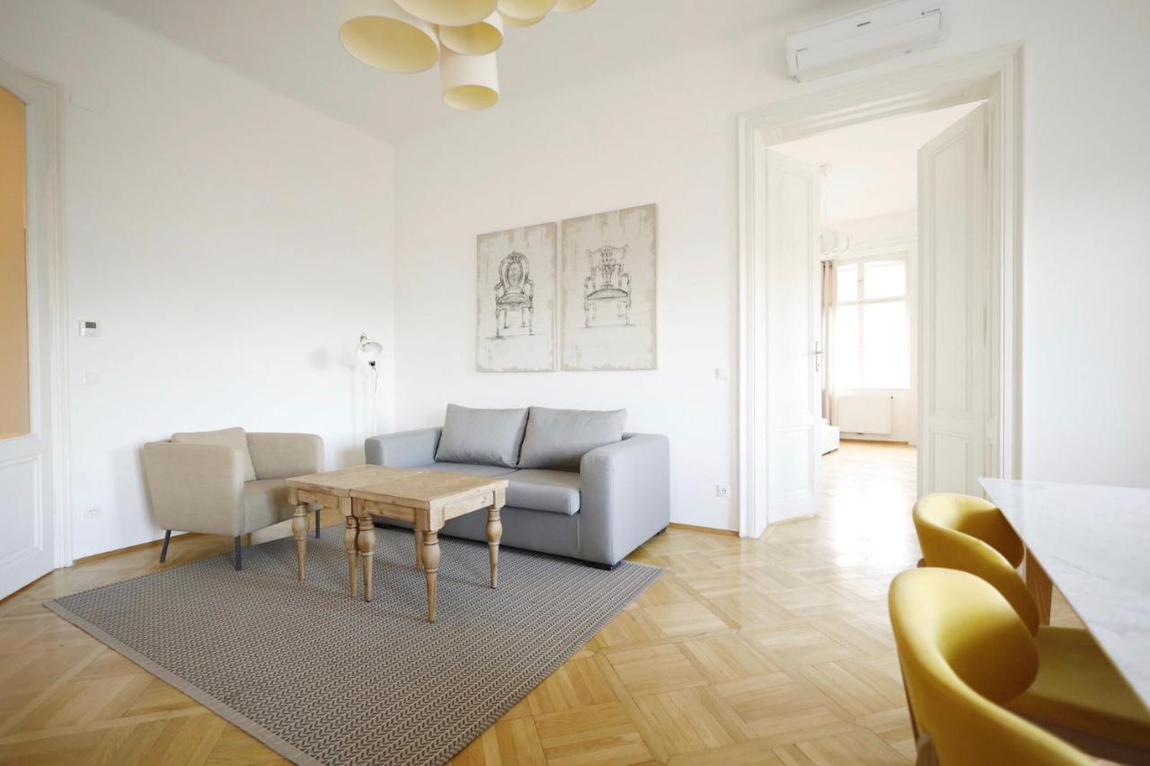 Heymi Apartments Oper Vienna Exterior photo