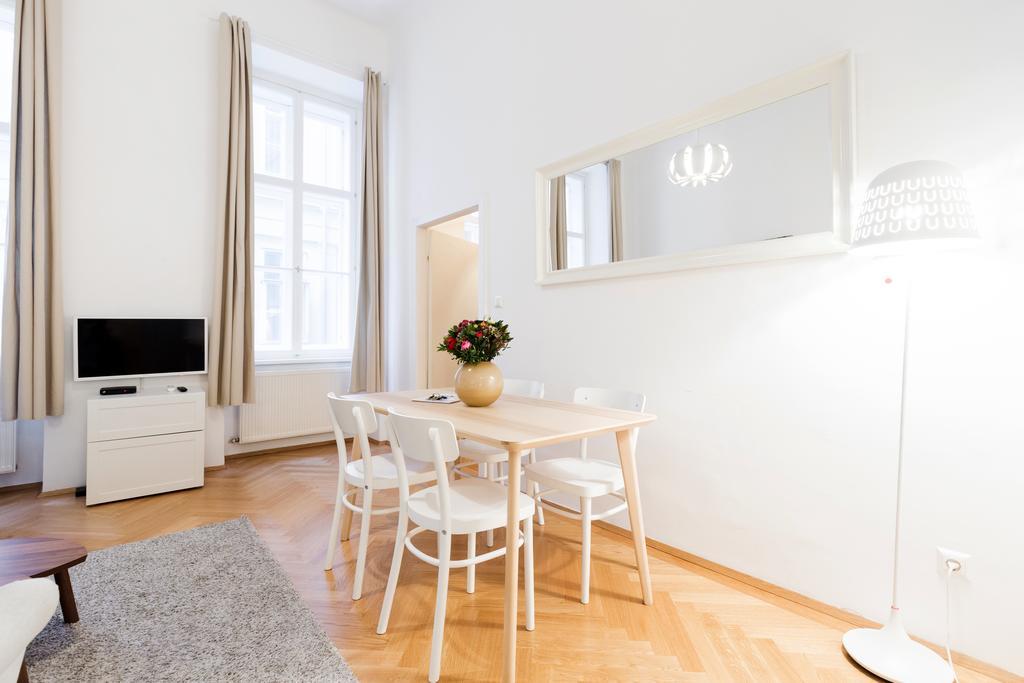 Heymi Apartments Oper Vienna Exterior photo